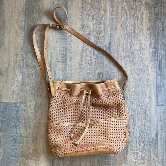 Patricia Nash Bags Patricia Nash Leather Drawstring Bucket Bag Poshmark